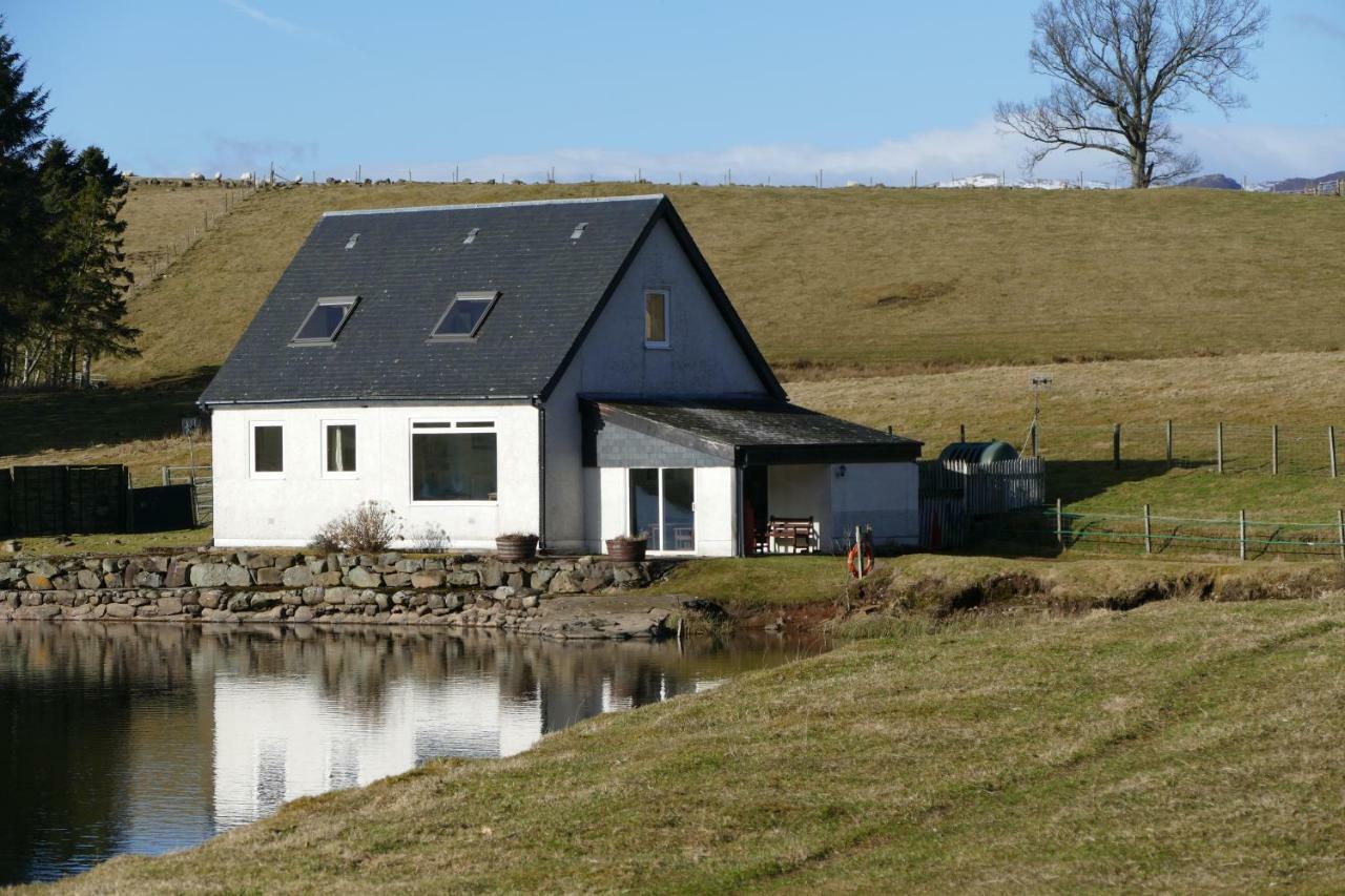 Wallace Lodge Кріфф Екстер'єр фото